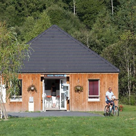 Vacanceole - Residence Le Domaine Du Bosquet Égletons エクステリア 写真
