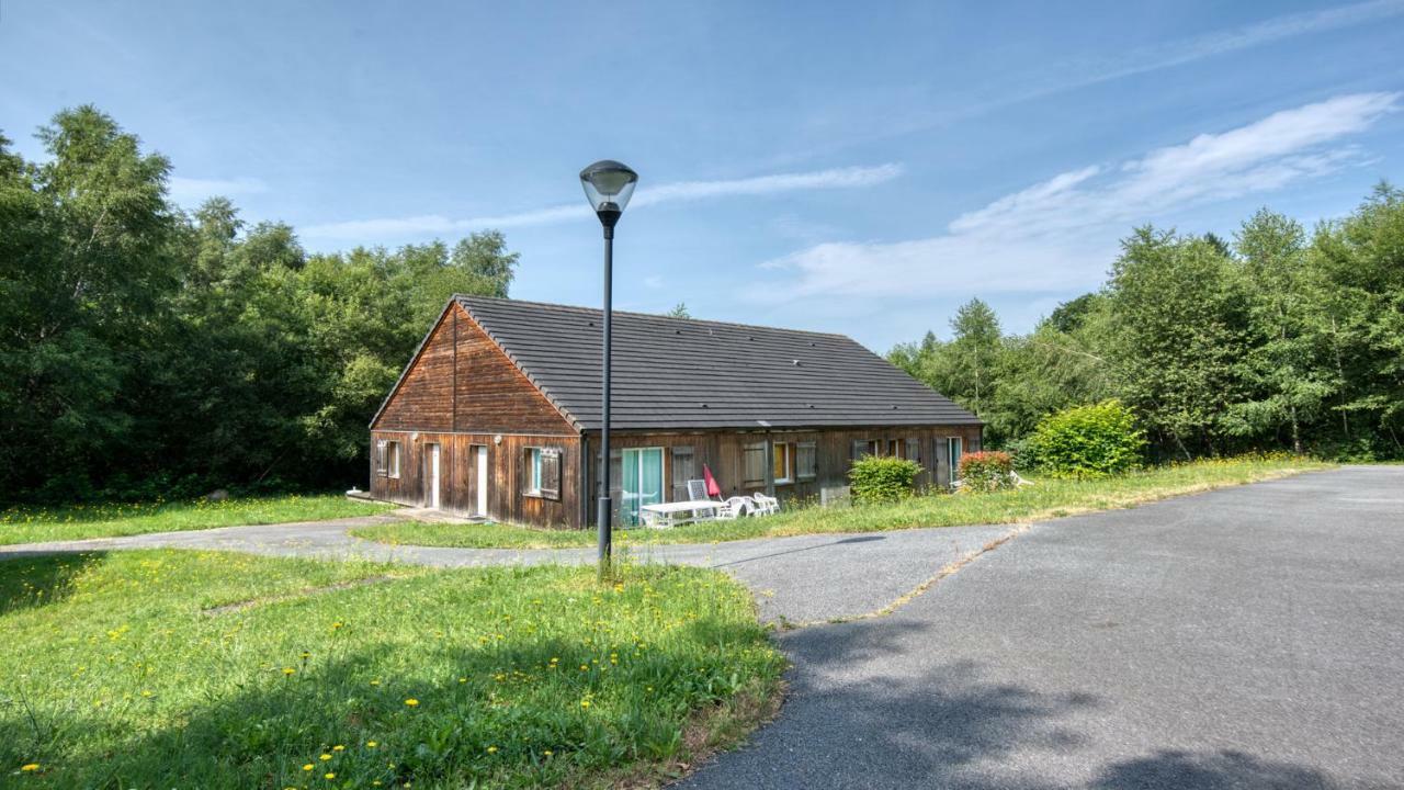 Vacanceole - Residence Le Domaine Du Bosquet Égletons エクステリア 写真