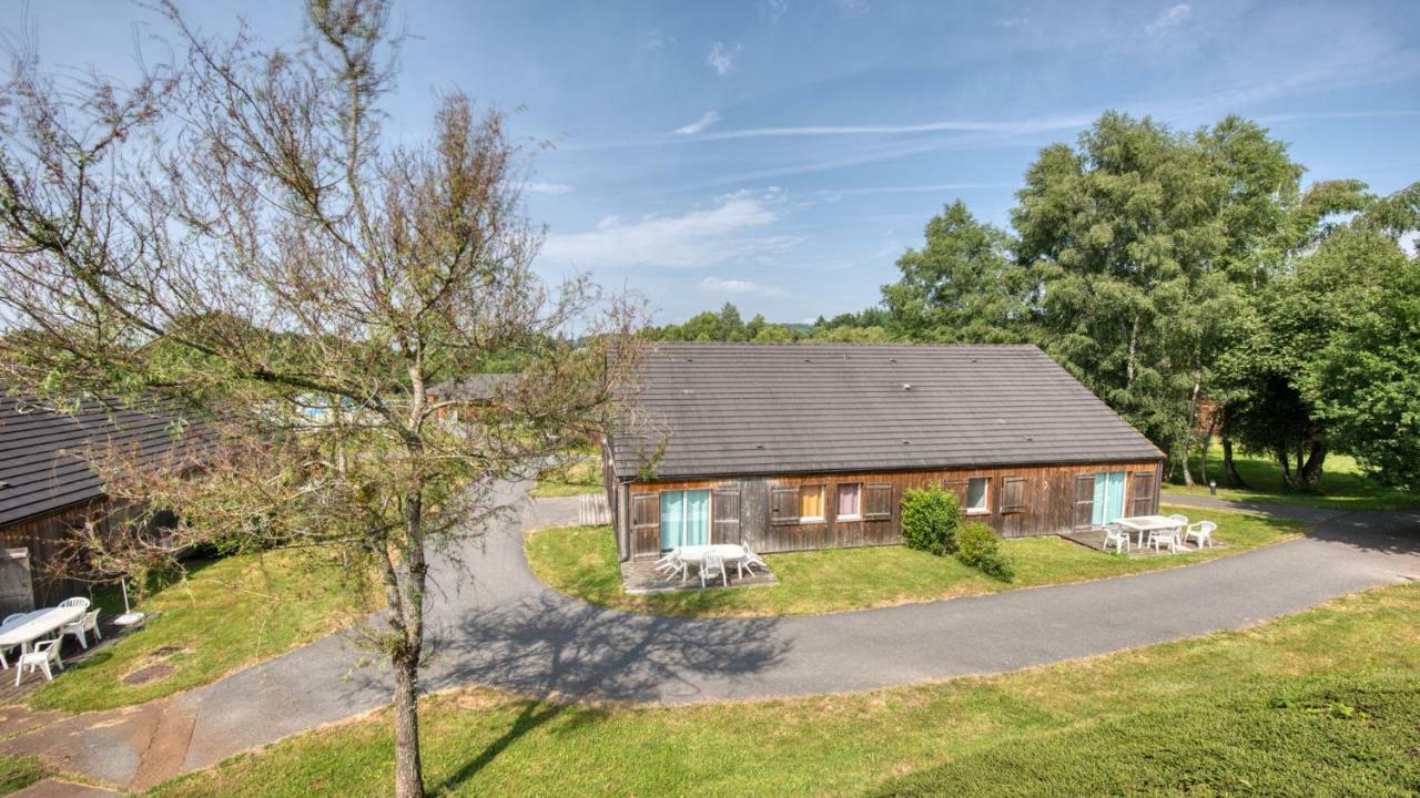 Vacanceole - Residence Le Domaine Du Bosquet Égletons エクステリア 写真