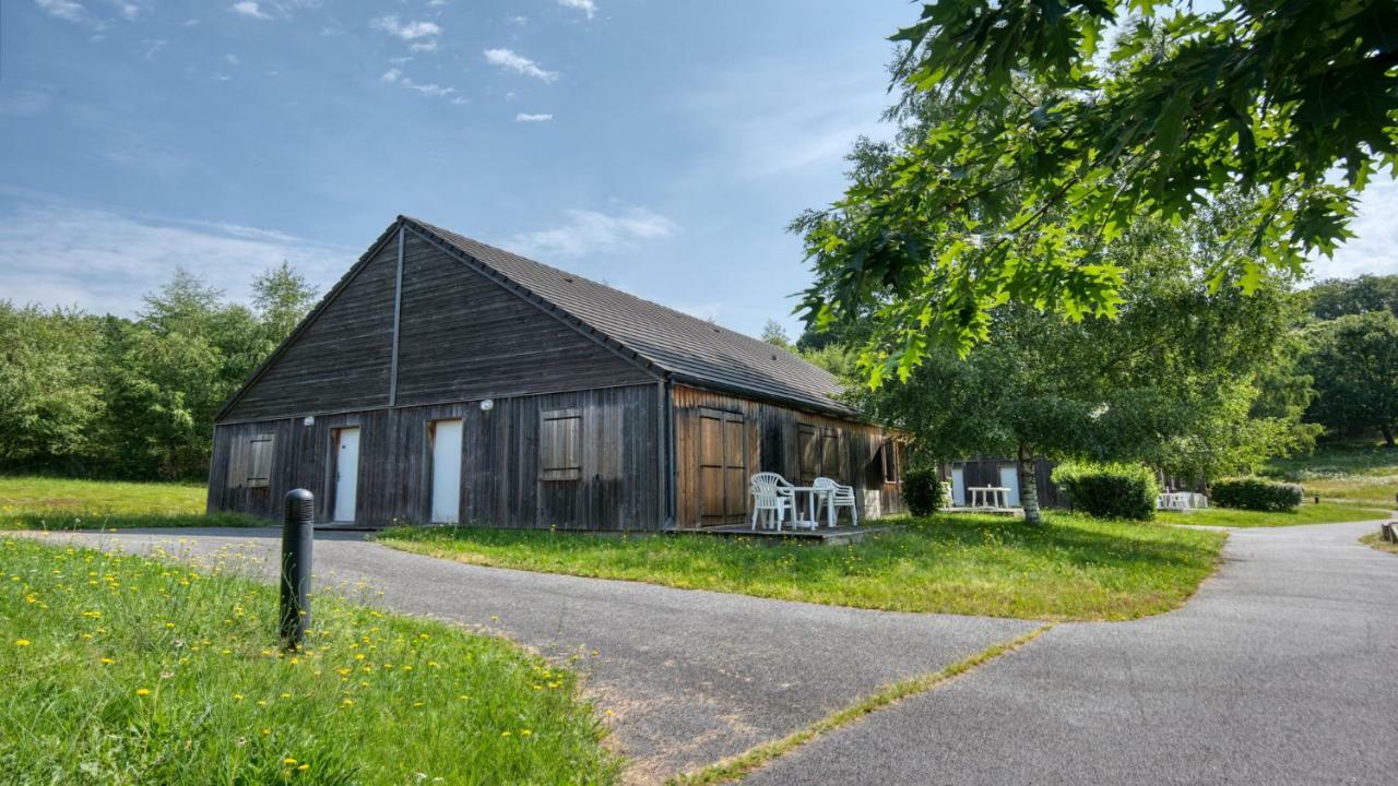 Vacanceole - Residence Le Domaine Du Bosquet Égletons エクステリア 写真