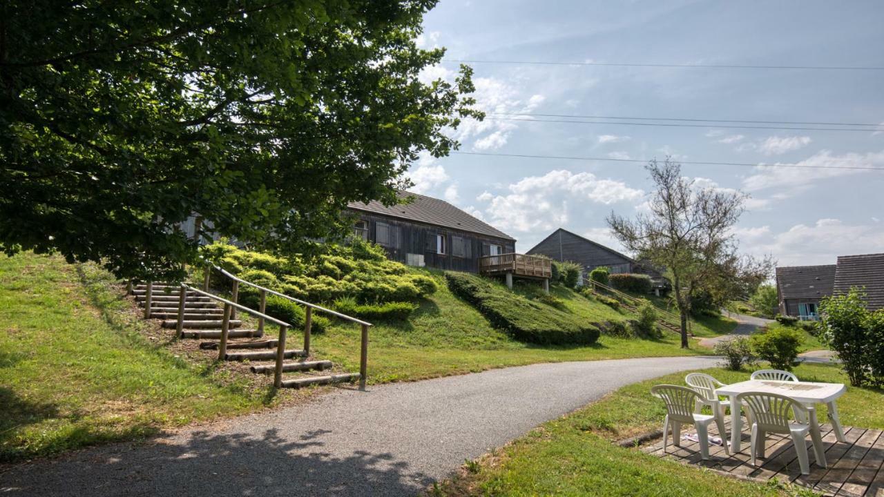 Vacanceole - Residence Le Domaine Du Bosquet Égletons エクステリア 写真